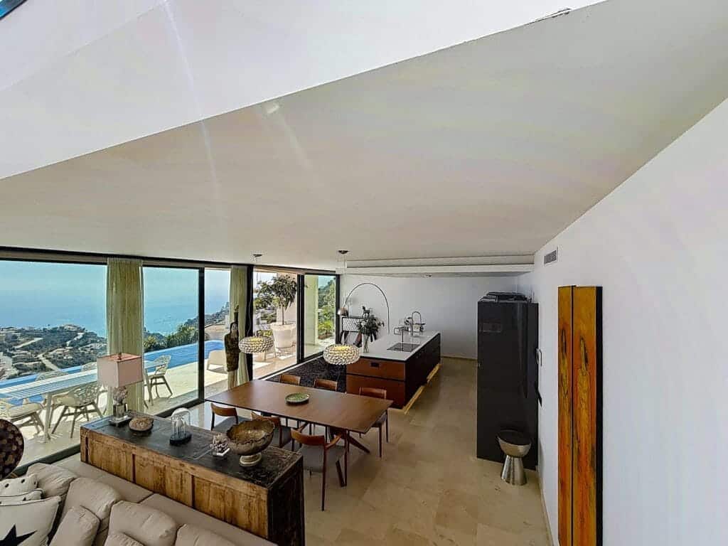 Chalet de 4 habitaciones en Moraira en venta con piscina - 2.350.000 € (Ref: 9198676)