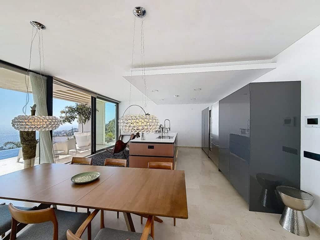 Chalet de 4 habitaciones en Moraira en venta con piscina - 2.350.000 € (Ref: 9198676)