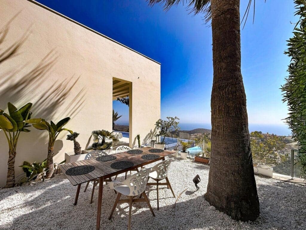 Chalet de 4 habitaciones en Moraira en venta con piscina - 2.350.000 € (Ref: 9198676)