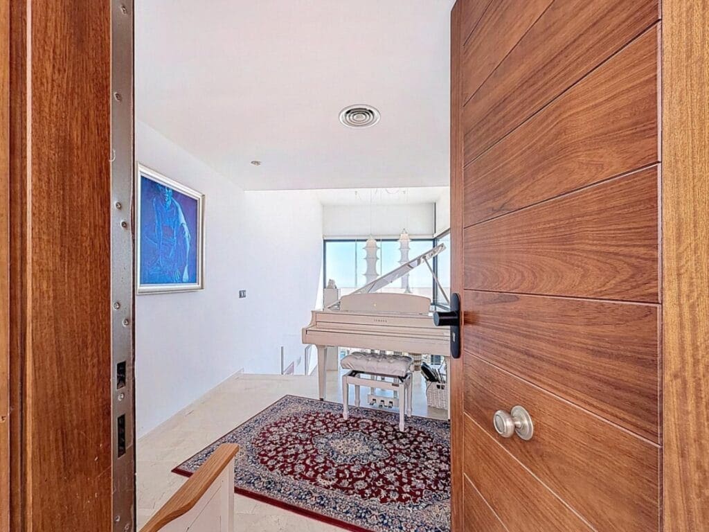 Chalet de 4 habitaciones en Moraira en venta con piscina - 2.350.000 € (Ref: 9198676)