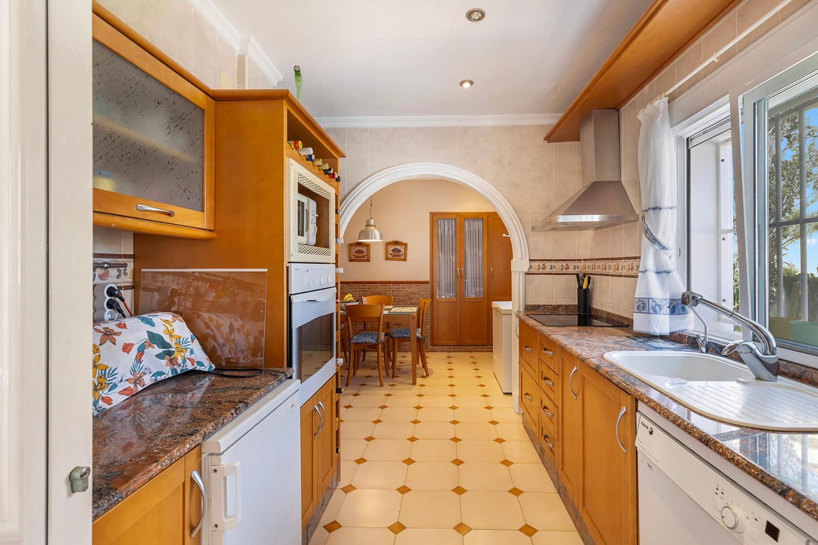 4 soveværelse Villa til salg i Rocio del Mar - € 735.000 (Ref: 9198679)