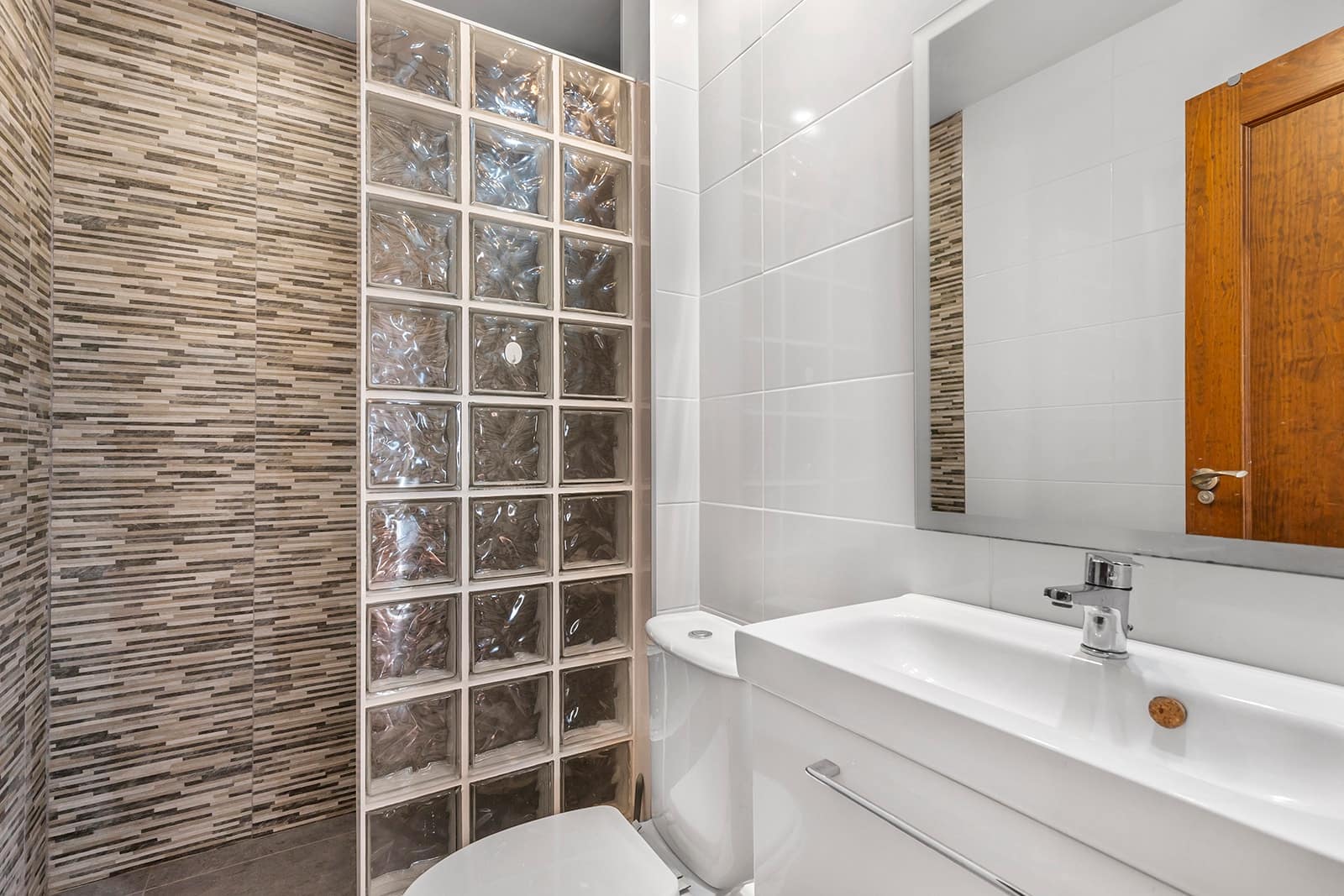 2 makuuhuone Huoneisto myytävänä paikassa Torrevieja - 227 000 € (Ref: 9203206)