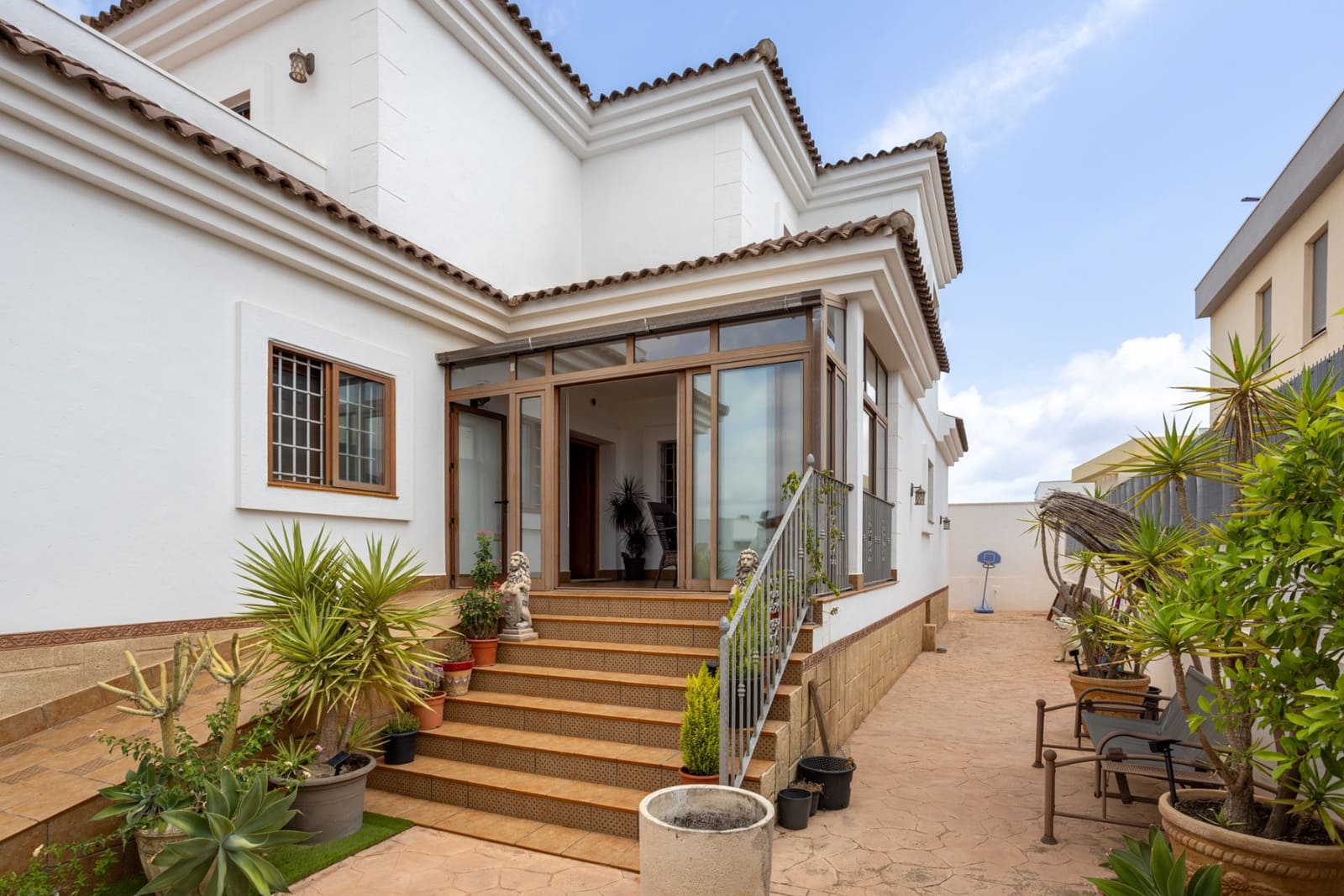 4 bedroom Villa for sale in Los Montesinos - € 750,000 (Ref: 9204244)