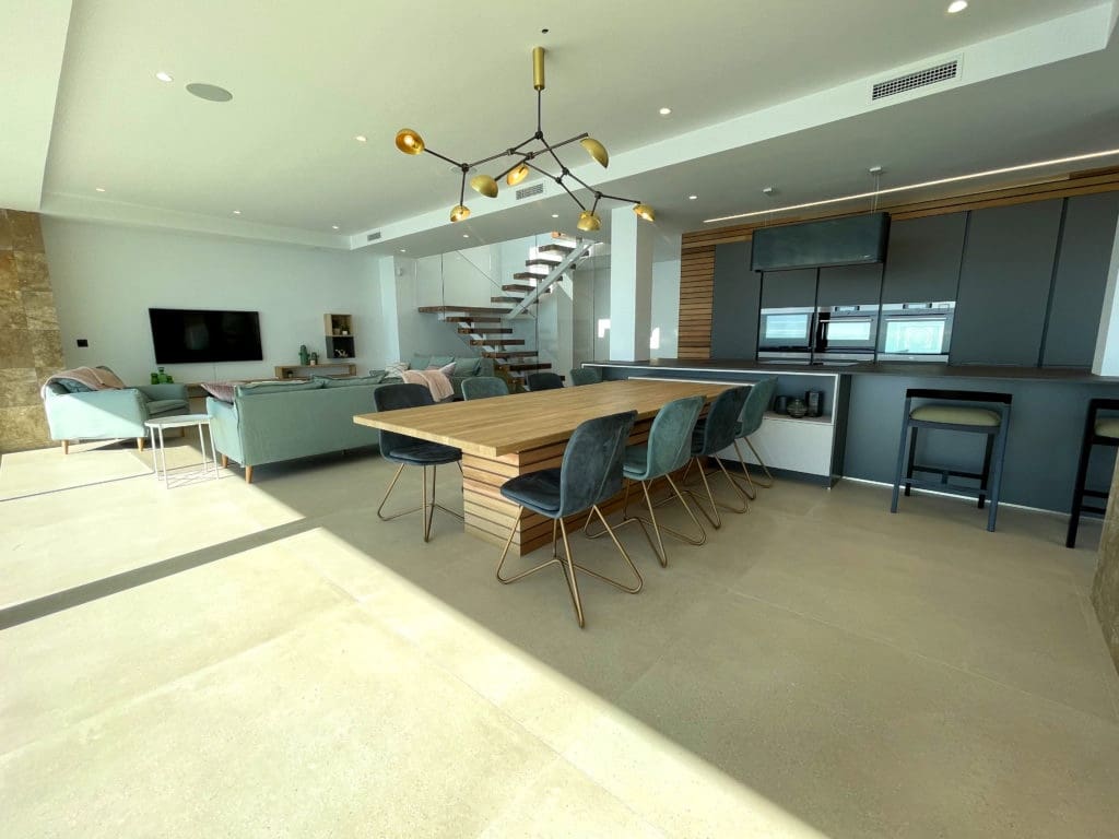 4 bedroom Villa for sale in Moraira - € 1,990,000 (Ref: 9219714)