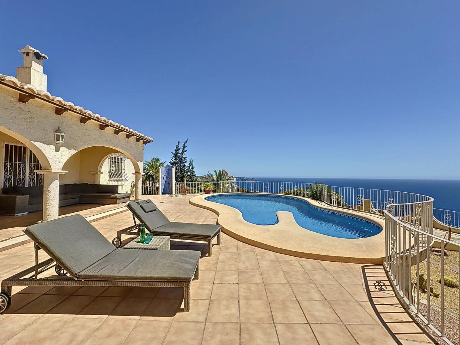 3 quarto Moradia para venda em Moraira com piscina - 1 700 000 € (Ref: 9219715)