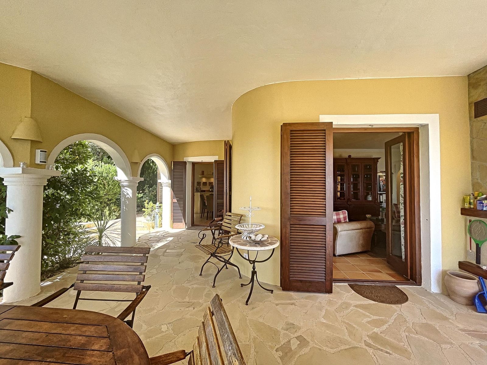 4 bedroom Villa for sale in Moraira with pool - € 1,545,000 (Ref: 9219716)