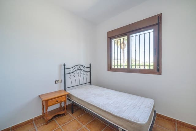 3 quarto Moradia Geminada para venda em Algorfa - 230 000 € (Ref: 9228205)