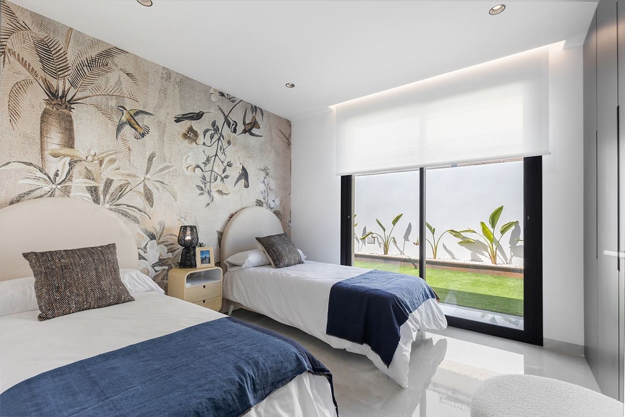 3 soveværelse Villa til salg i Torrevieja med swimmingpool - € 750.000 (Ref: 9237918)