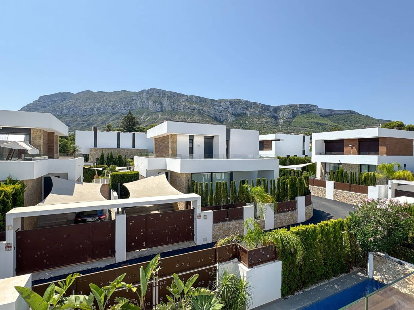 3 slaapkamer Villa te koop in Denia met zwembad - € 900.000 (Ref: 9272088)