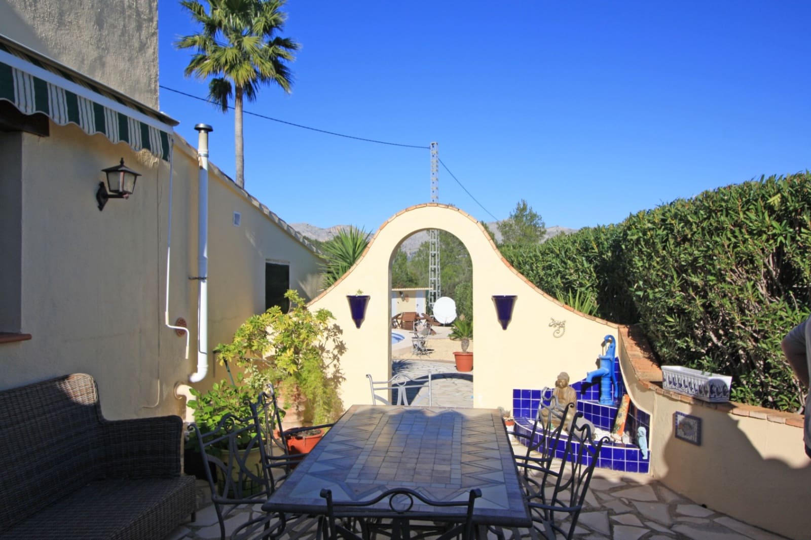 3 slaapkamer Finca/Landhuis te koop in Jalon / Xalo met zwembad - € 495.000 (Ref: 9272089)