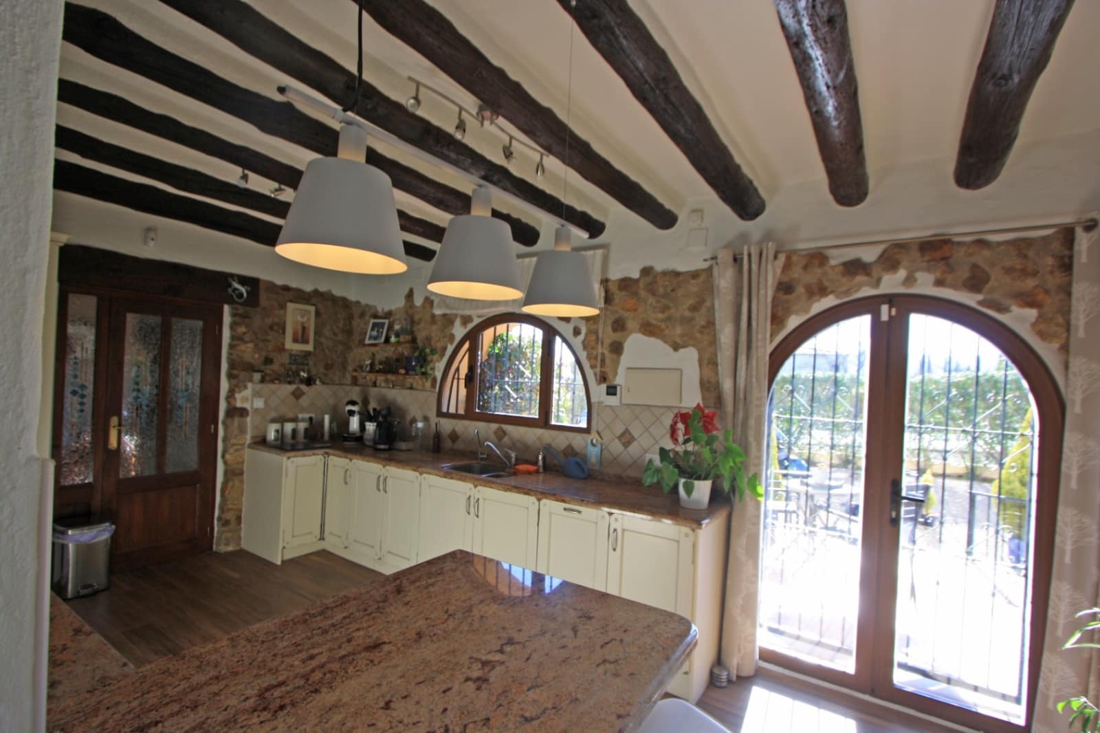 3 slaapkamer Finca/Landhuis te koop in Jalon / Xalo met zwembad - € 495.000 (Ref: 9272089)