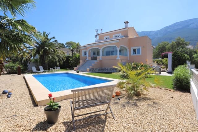 3 sypialnia Willa na sprzedaż w Dénia z basenem - 745 000 € (Ref: 9272902)