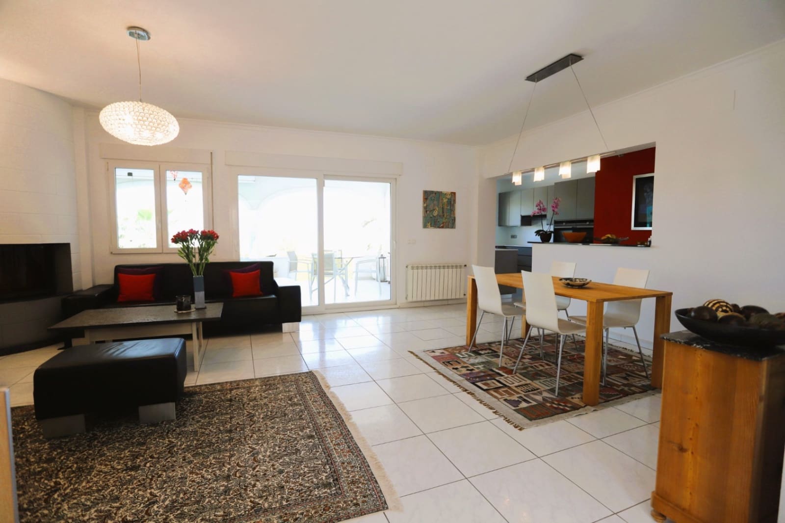 3 soveværelse Villa til salg i Denia med swimmingpool - € 745.000 (Ref: 9272902)