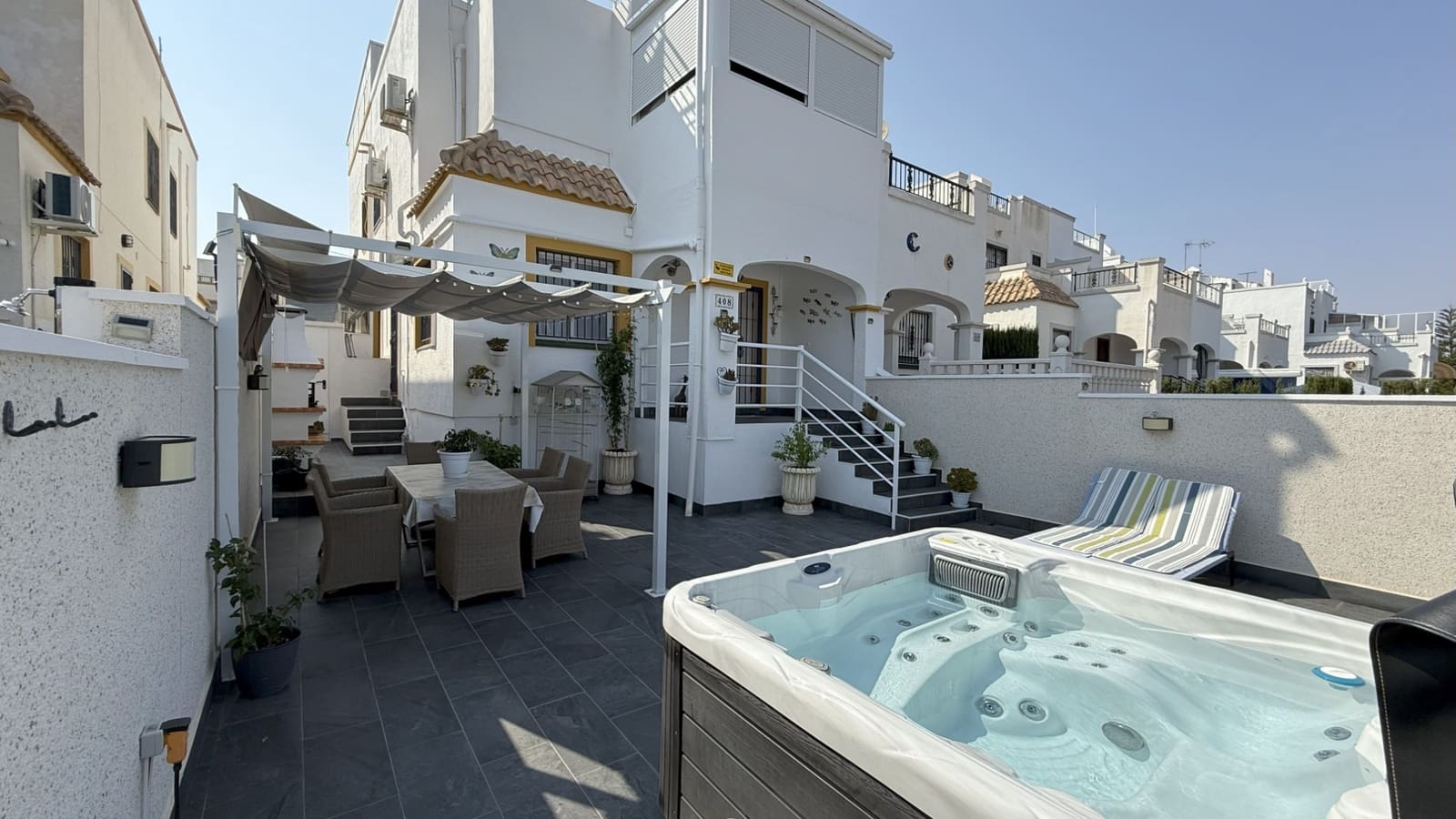 2 bedroom Townhouse for sale in La Zenia - € 349,900 (Ref: 9274163)