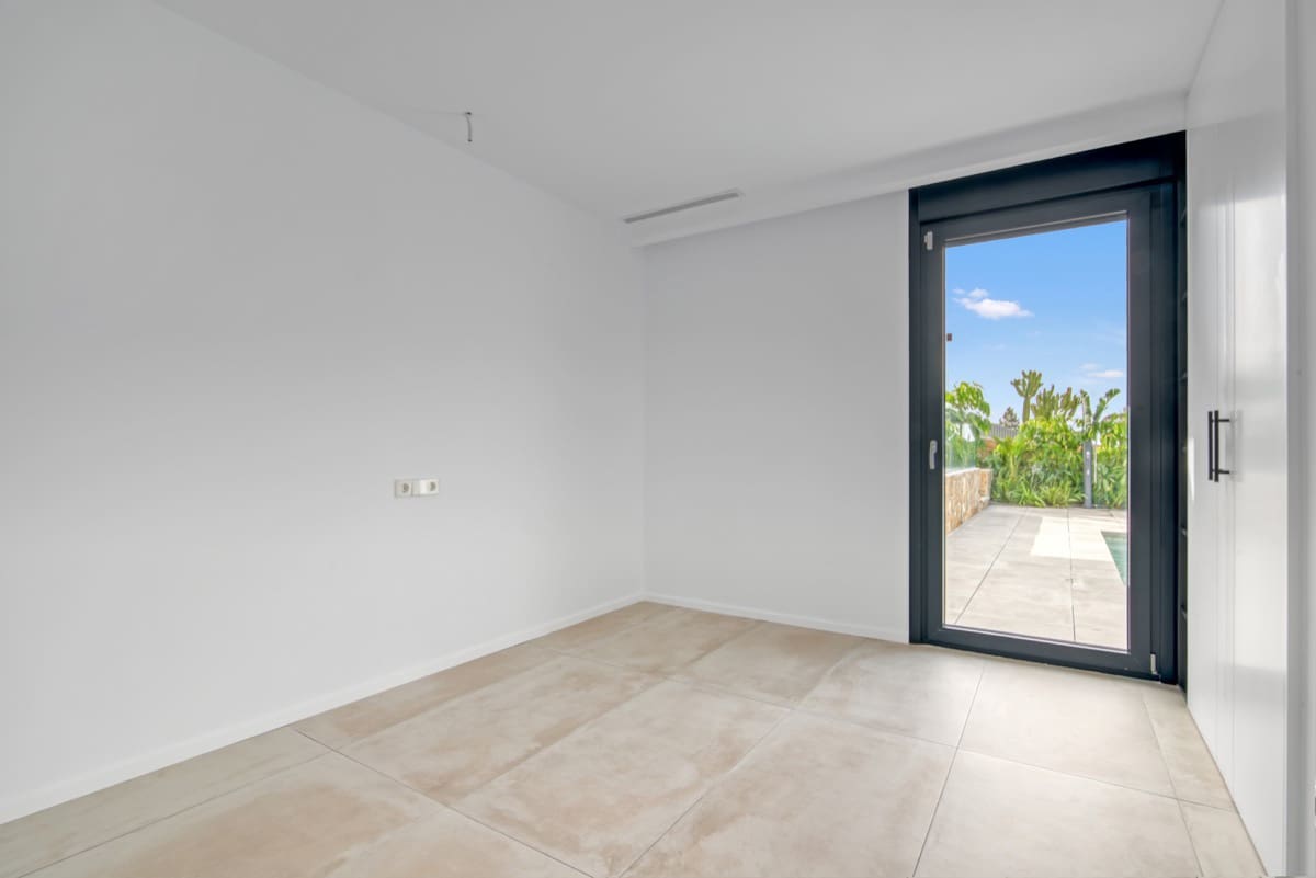 5 chambre Villa/Maison à vendre à Denia avec piscine - 1 595 000 € (Ref: 9280938)