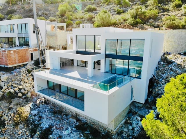 4 quarto Moradia para venda em Dénia com piscina - 1 750 000 € (Ref: 9284903)