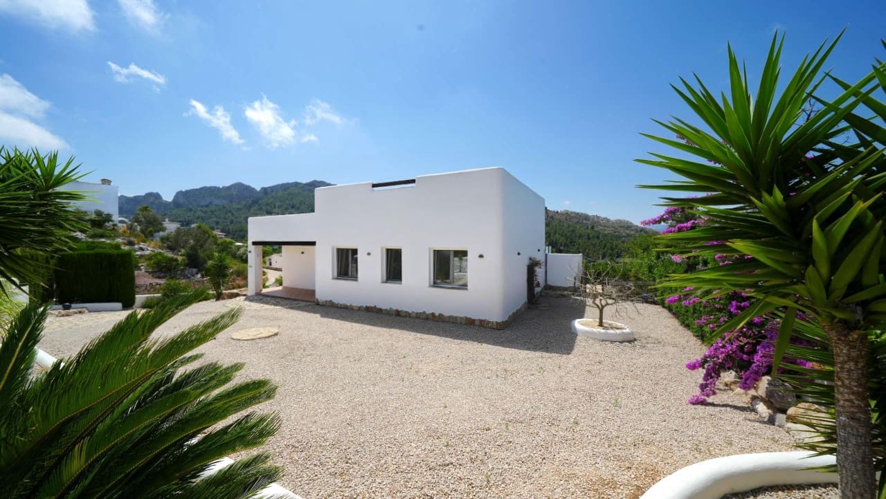 3 chambre Villa/Maison à vendre à Monte Pego avec piscine - 585 000 € (Ref: 9290993)