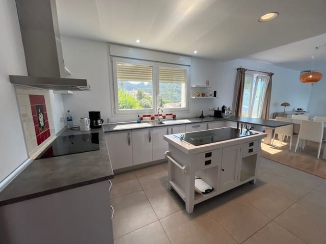 3 chambre Villa/Maison à vendre à Monte Pego, Pego avec piscine - 585 000 € (Ref: 9290993)