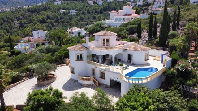 4 chambre Villa/Maison à vendre à Monte Pego, Pego avec piscine - 695 000 € (Ref: 9294020)