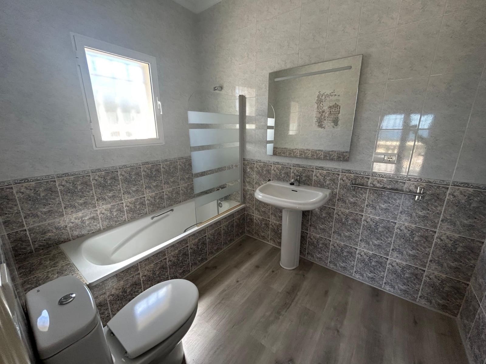 3 Zimmer Villa zu verkaufen in Rafol de Almunia mit Pool - 399.000 € (Ref: 9296092)