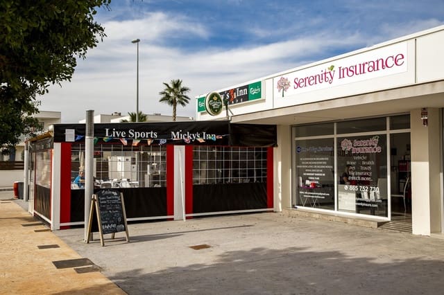 4 Zimmer Villa zu verkaufen in Orihuela Costa, Orihuela mit Pool Garage - 549.900 € (Ref: 9296093)