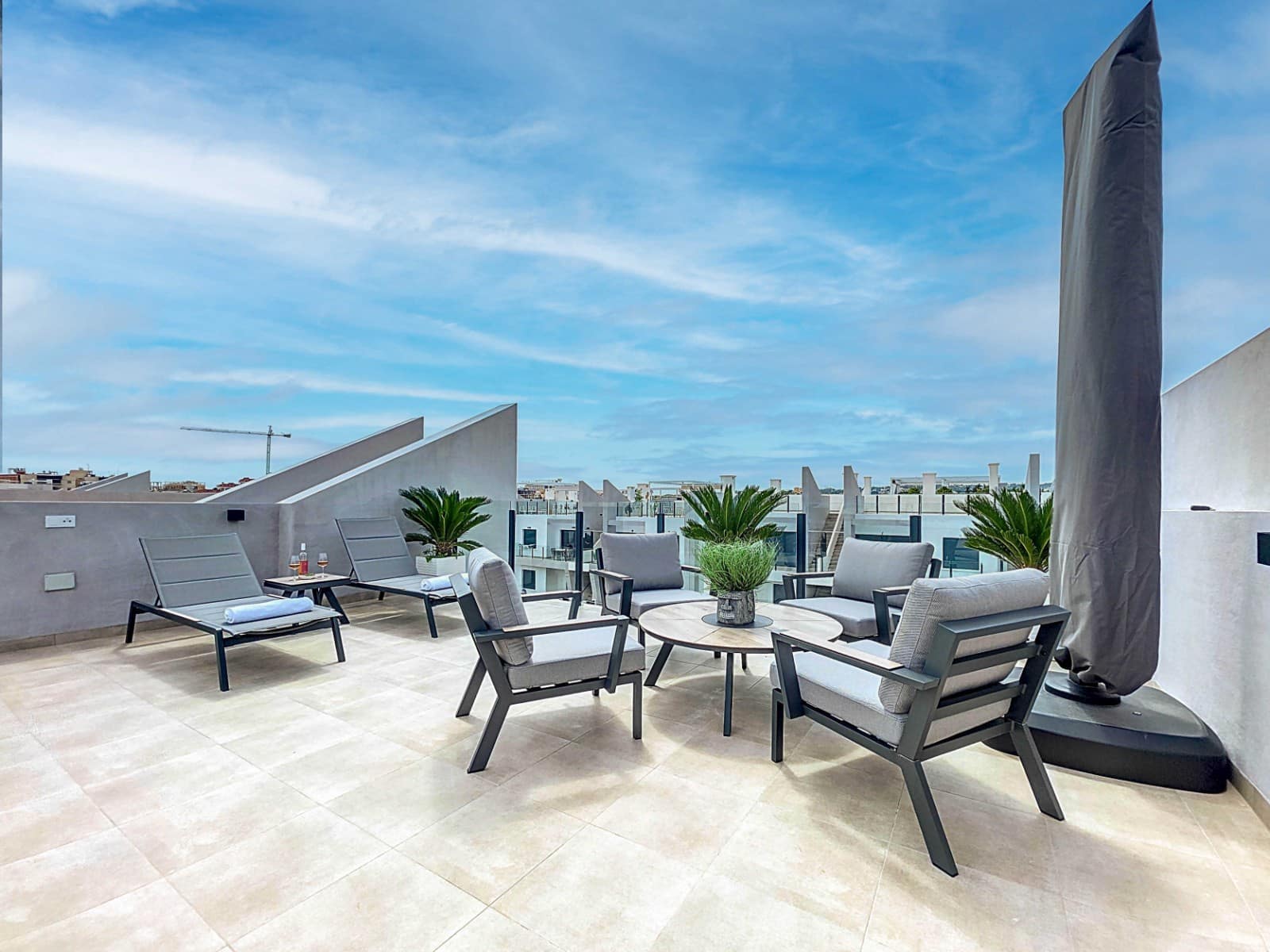 2 bedroom Apartment for sale in San Miguel de Salinas with pool - € 265,000 (Ref: 9304701)