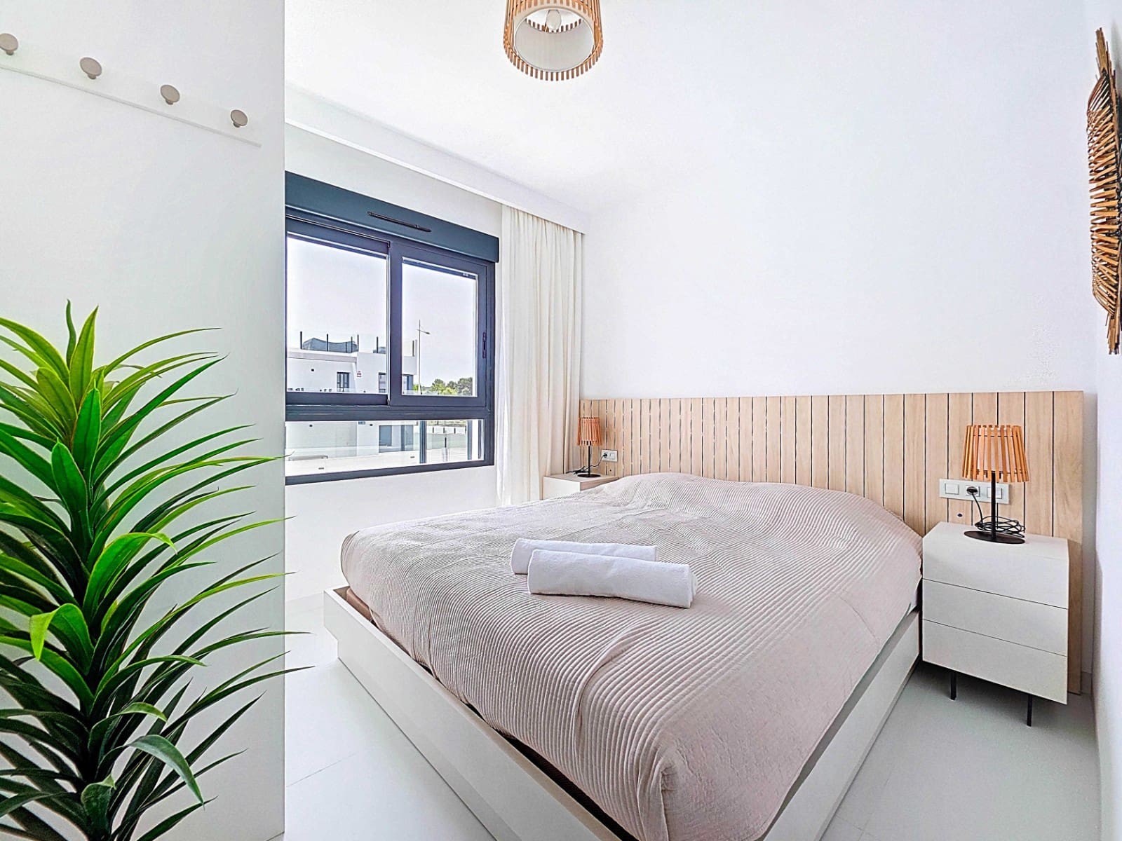 2 bedroom Apartment for sale in San Miguel de Salinas with pool - € 265,000 (Ref: 9304701)