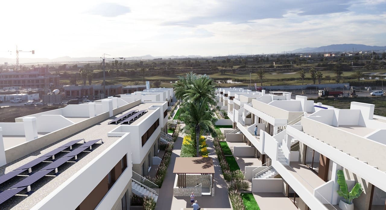 3 slaapkamer Villa te koop in Los Alcazares met zwembad - € 599.000 (Ref: 9312331)