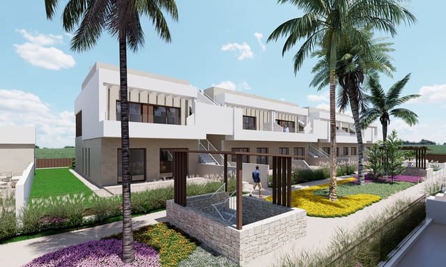 3 slaapkamer Villa te koop in Centro, Los Alcázares met zwembad - € 599.000 (Ref: 9312331)