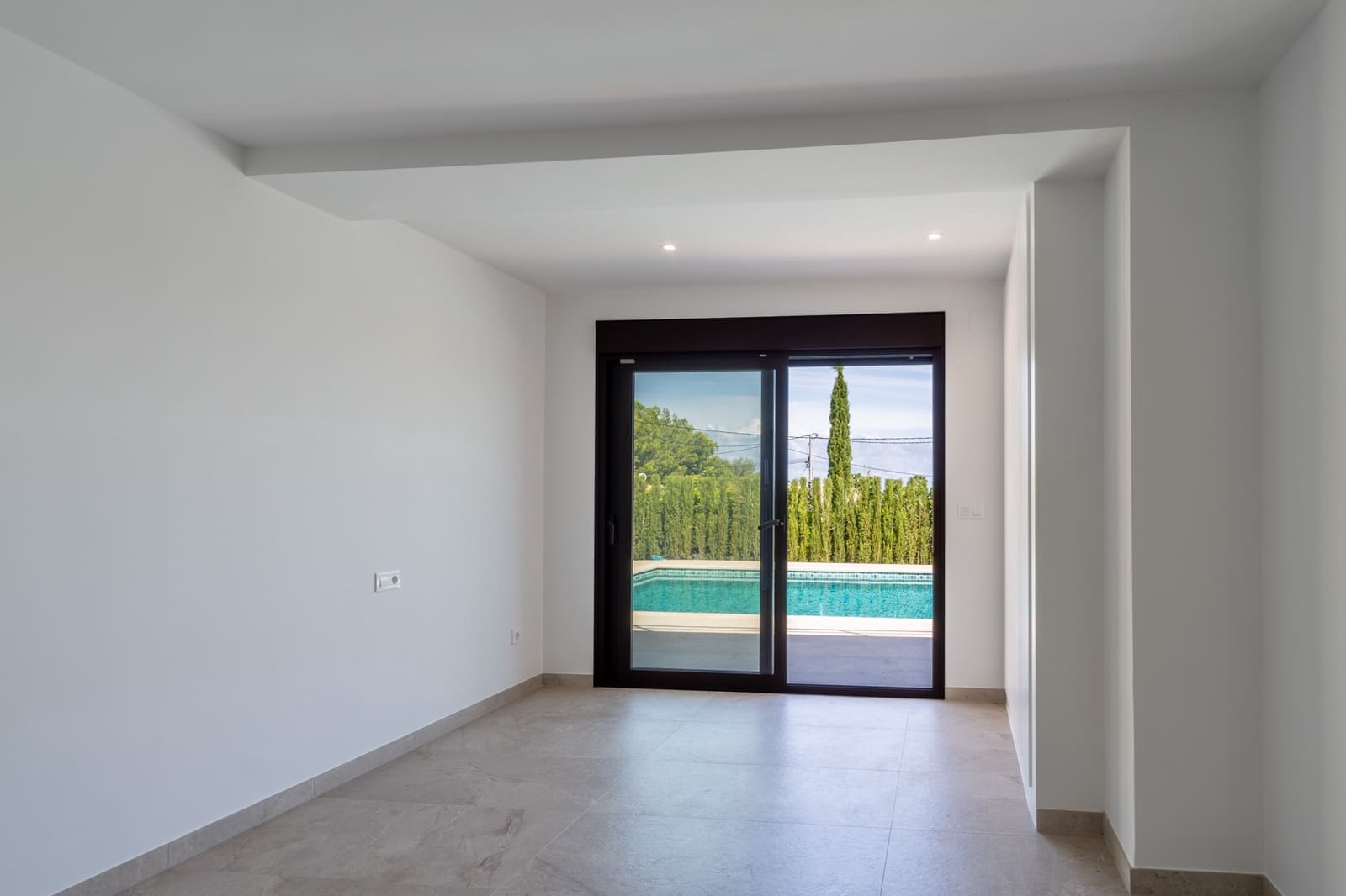 4 sypialnia Willa na sprzedaż w Denia z basenem - 999 000 € (Ref: 9330153)