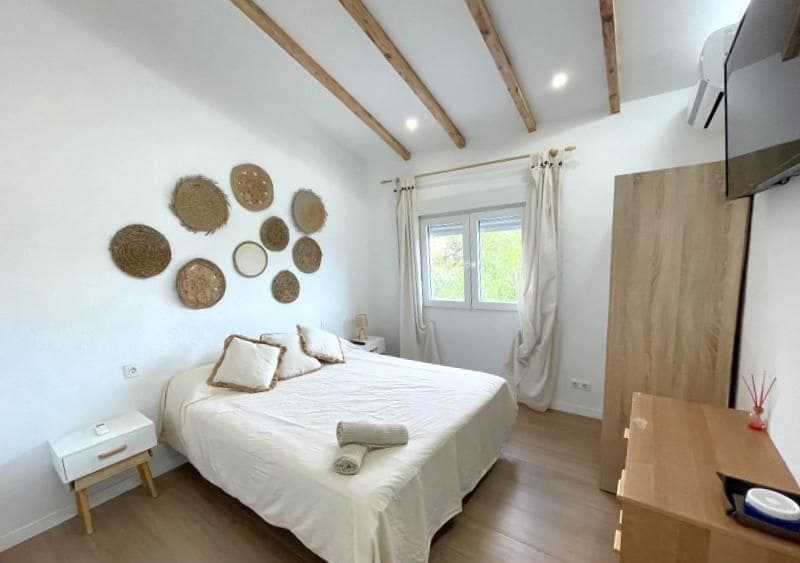 Chalet de 4 habitaciones en Dénia en venta con piscina - 480.000 € (Ref: 9344356)