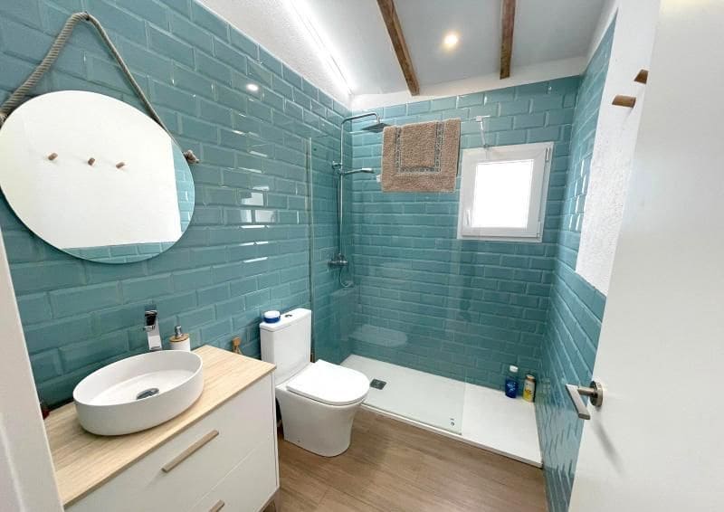 Chalet de 4 habitaciones en Dénia en venta con piscina - 480.000 € (Ref: 9344356)