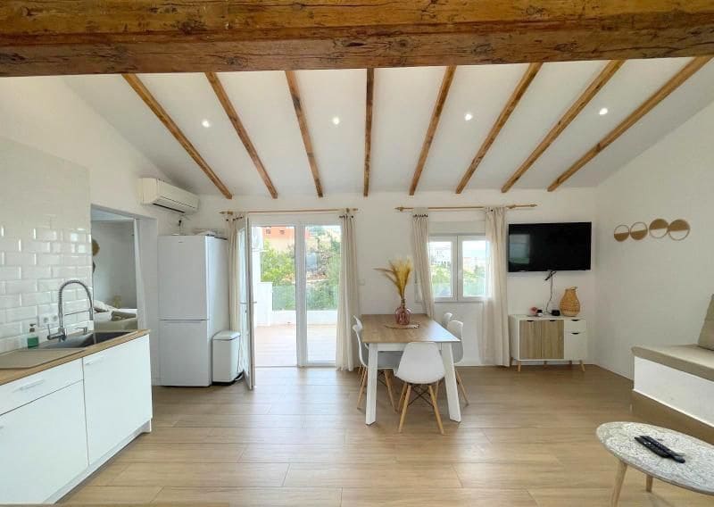 Chalet de 4 habitaciones en Dénia en venta con piscina - 480.000 € (Ref: 9344356)
