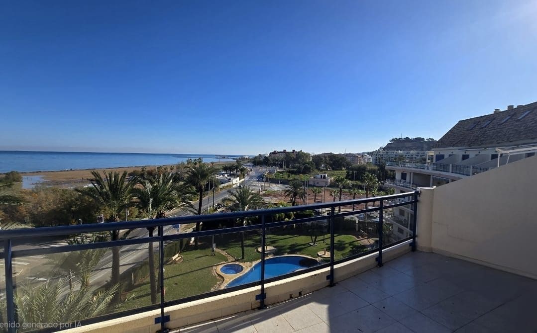 3 slaapkamer Penthouse te koop in Denia met zwembad - € 470.000 (Ref: 9346599)