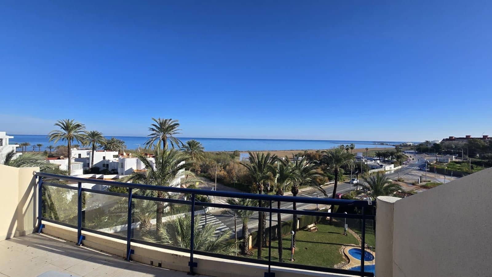 3 slaapkamer Penthouse te koop in Denia met zwembad - € 470.000 (Ref: 9346599)