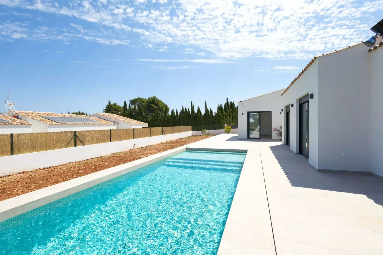 4 Zimmer Villa zu verkaufen in Javea / Xabia mit Pool - 995.000 € (Ref: 9346667)