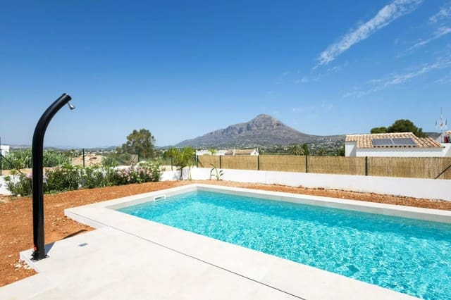 4 Zimmer Villa zu verkaufen in Javea / Xàbia mit Pool - 995.000 € (Ref: 9346667)