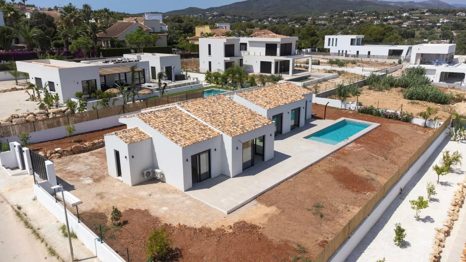 4 Zimmer Villa zu verkaufen in Javea / Xabia mit Pool - 995.000 € (Ref: 9346667)