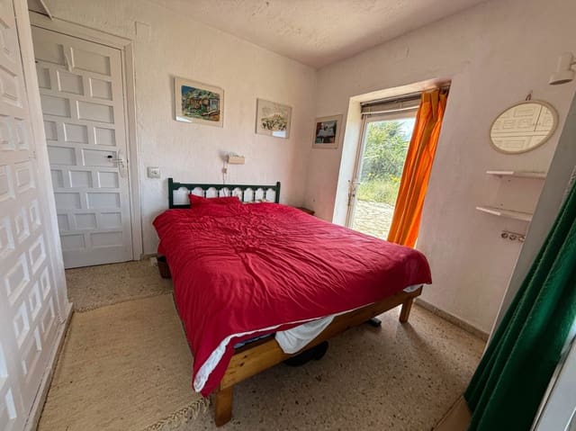 3 slaapkamer Villa te koop in Pedreguer met zwembad - € 325.000 (Ref: 9357533)