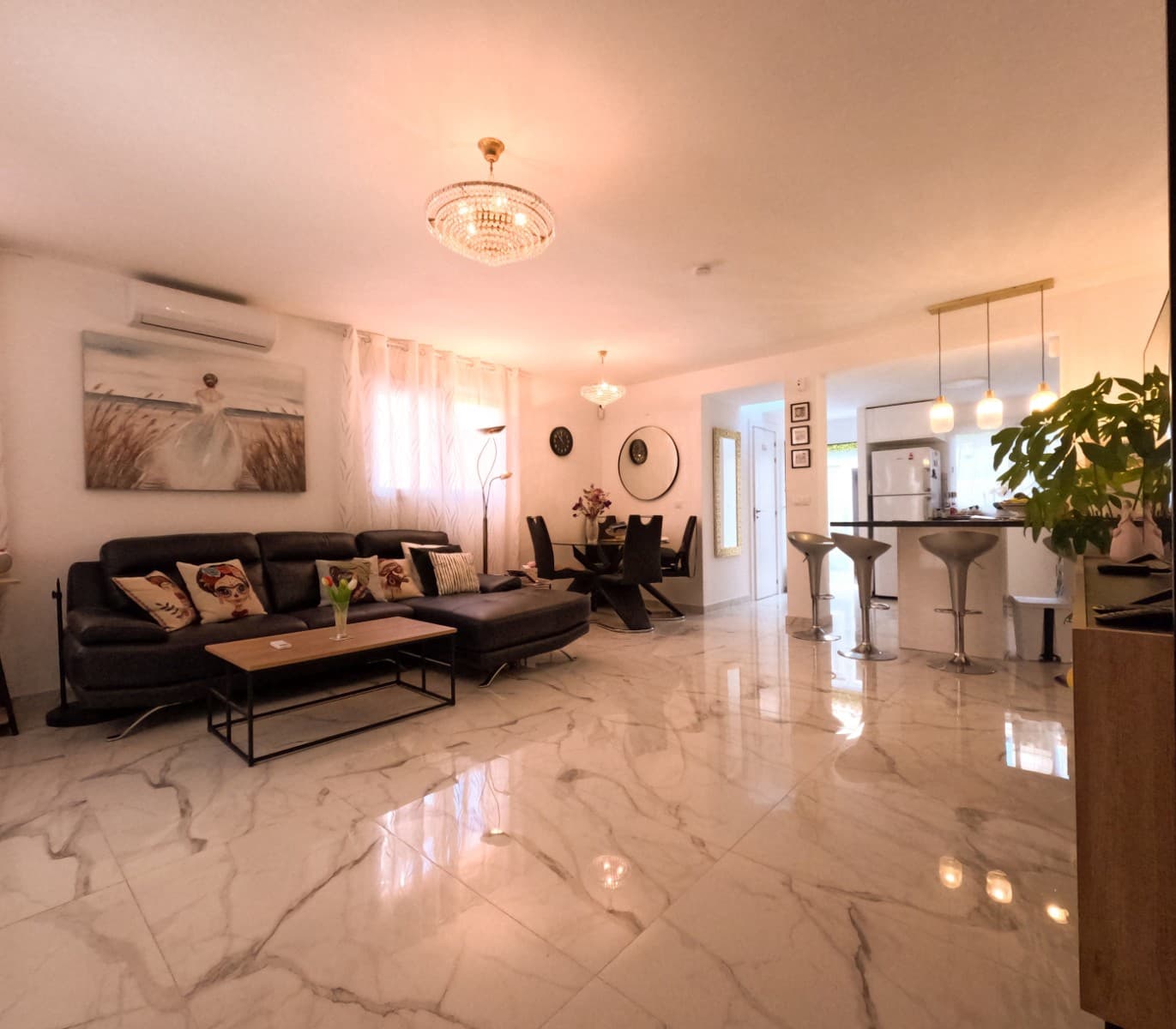 4 sypialnia Dom na sprzedaż w Torrevieja - 249 900 € (Ref: 9359785)