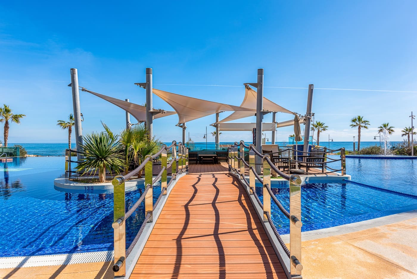 2 slaapkamer Appartement te koop in Torrevieja - € 420.000 (Ref: 9362852)