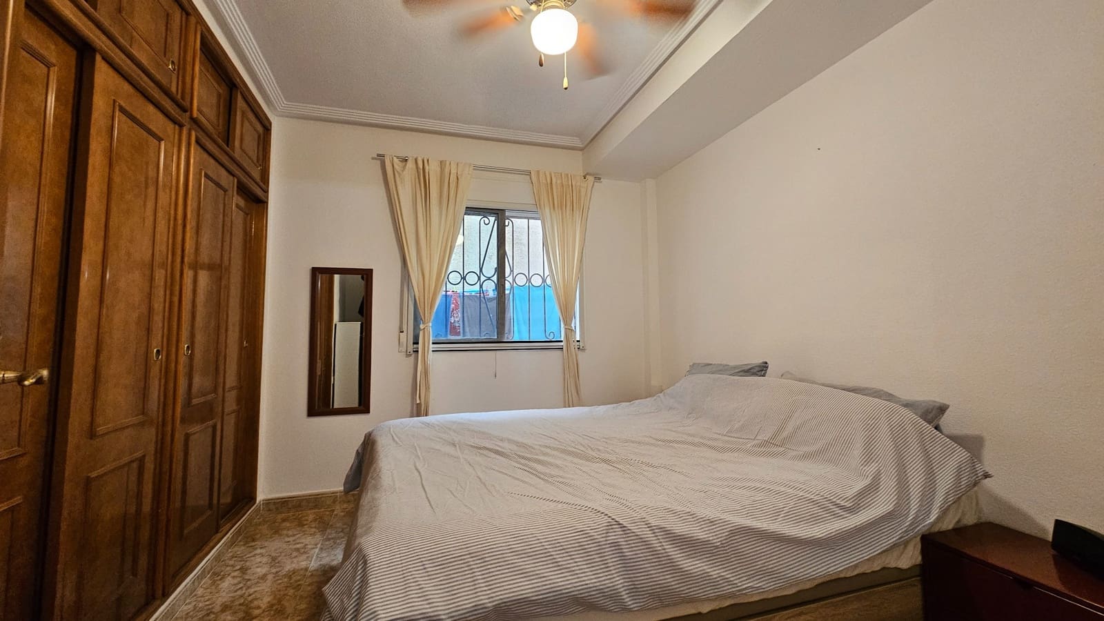 2 Zimmer Apartment zu verkaufen in Orihuela Costa mit Pool - 150.000 € (Ref: 9371409)