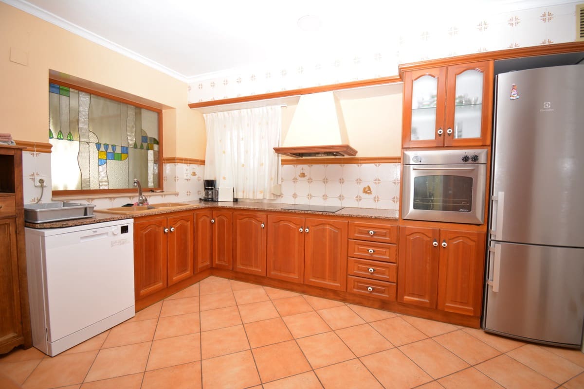 3 chambre Villa/Maison à vendre à Denia avec piscine - 549 000 € (Ref: 9374969)