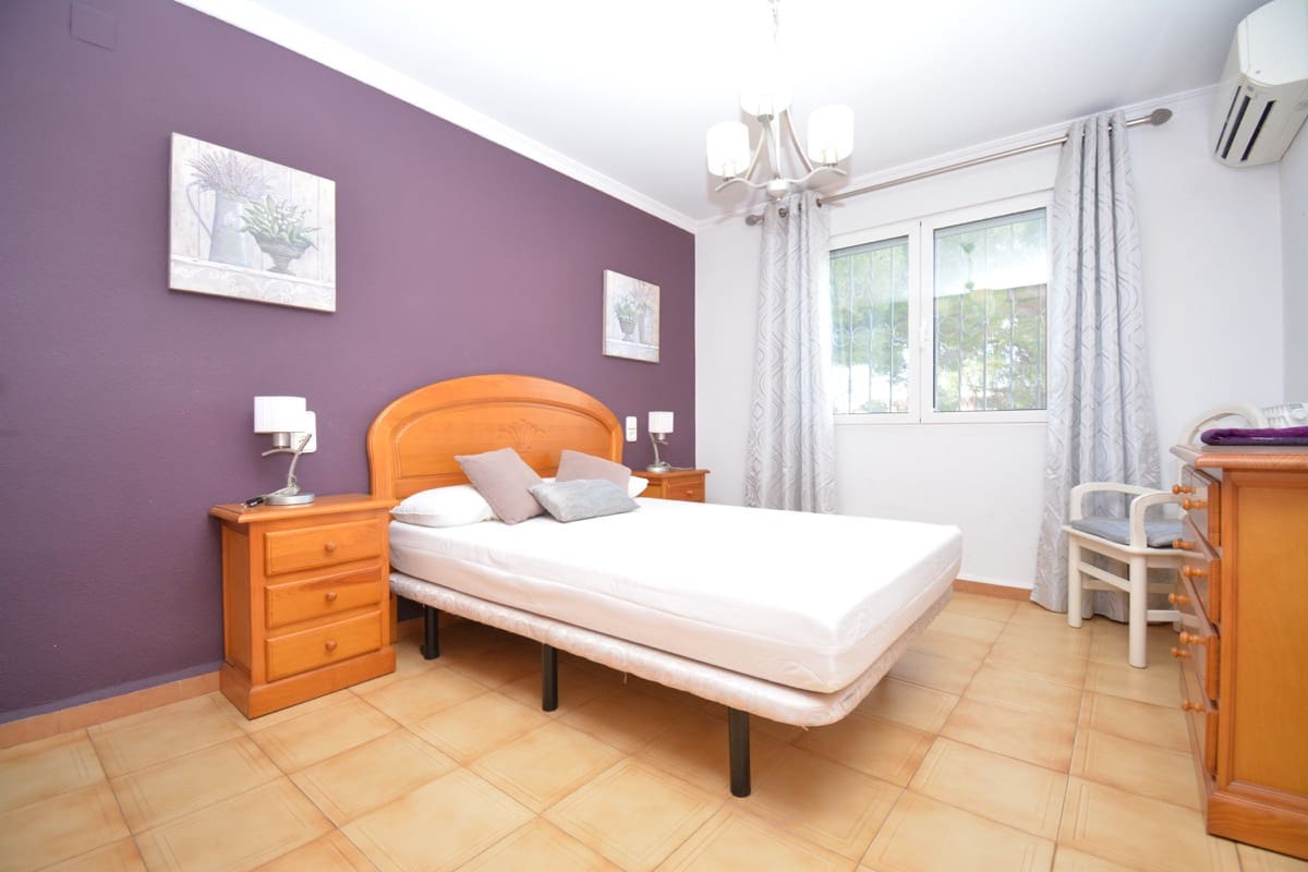 3 chambre Villa/Maison à vendre à Denia avec piscine - 549 000 € (Ref: 9374969)