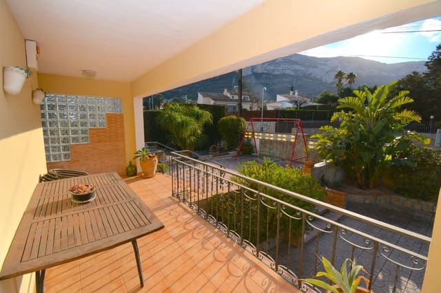 3 chambre Villa/Maison à vendre à Dénia avec piscine - 549 000 € (Ref: 9374969)