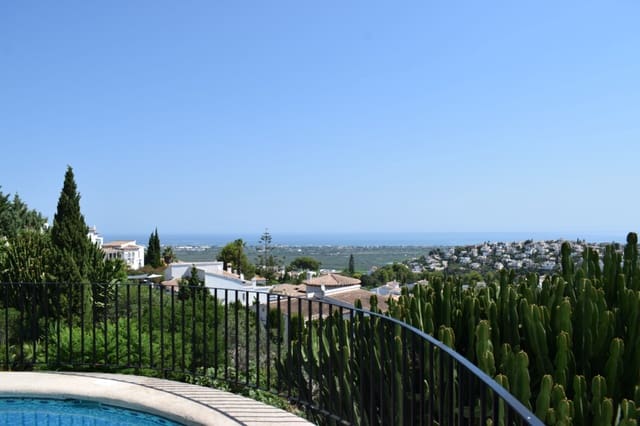 4 bedroom Villa for sale in Monte Pego, Pego with pool - € 435,000 (Ref: 9378732)