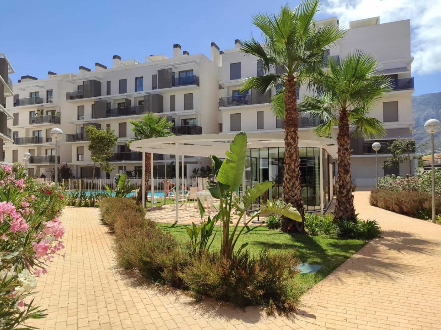 4 slaapkamer Penthouse te koop in Denia met zwembad - € 455.000 (Ref: 9378733)