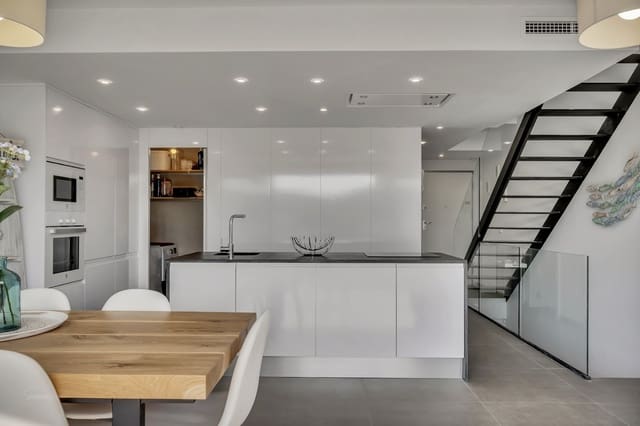 3 slaapkamer Appartement te koop in Arenal, Javea / Xàbia met zwembad - € 620.000 (Ref: 9390909)