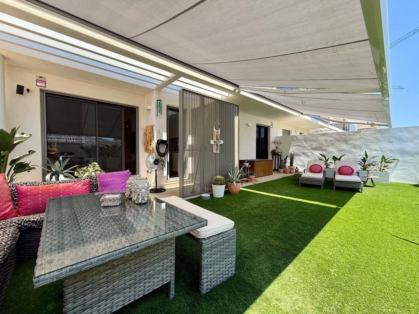 2 Zimmer Apartment zu verkaufen in Denia mit Pool - 349.000 € (Ref: 9393252)