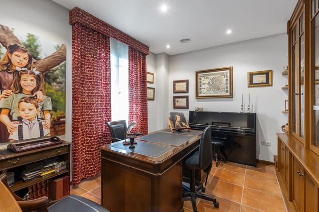 6 sypialnia Willa na sprzedaż w Torrevieja - 2 490 000 € (Ref: 9395728)